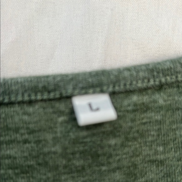 Green Tie Front Long Sleeve Blouse - Picture 2 of 3